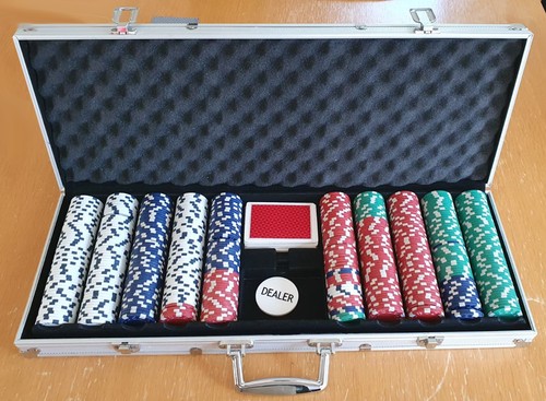 Poker set with 500 chips - with, 52